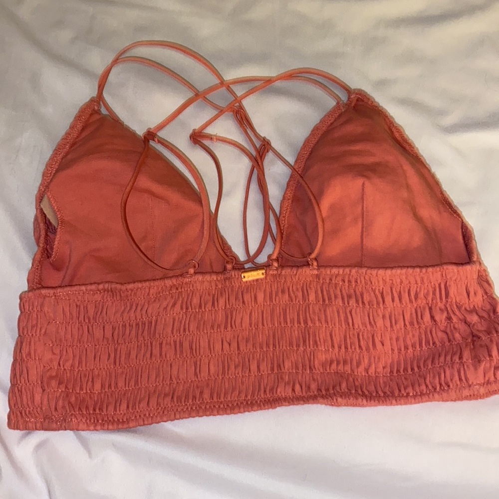 Pink bra - Picture 2 of 2